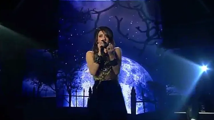 ענבל ביבי- "צל כבד"