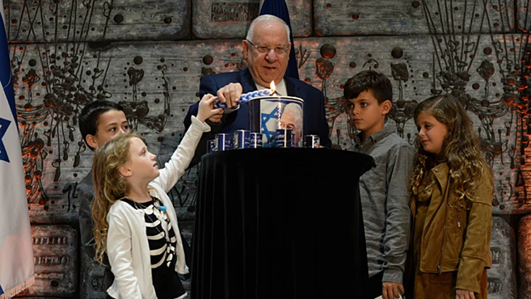 אף נציג ממשלה לא הגיע לטקס לרבין | חדשות 13