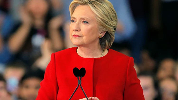 קלינטון: "הפסדתי בגלל ה-FBI" | חדשות 13