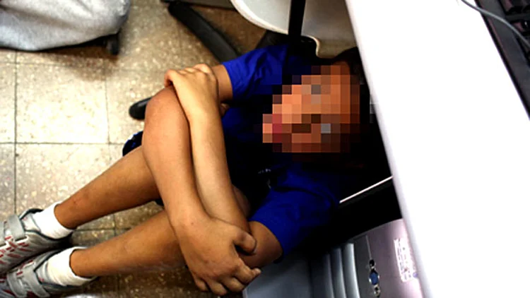 הורים: "בן 9 מטיל אימה על ילדי ביה"ס" | חדשות 13