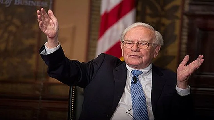 כך הרוויח וורן באפט בזכות טראמפ | חדשות 13