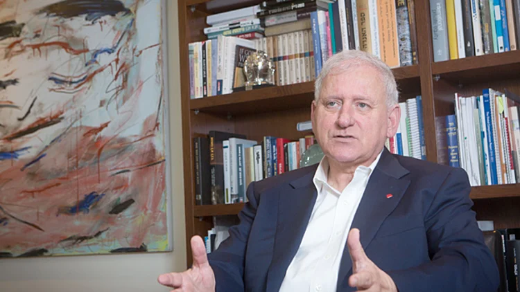 אריסון לחצה, יו"ר בנק הפועלים יעזוב | חדשות 13