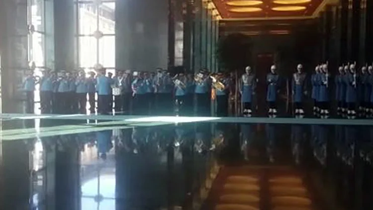 אחרי הנתק: התקווה בארמון בטורקיה | חדשות 13