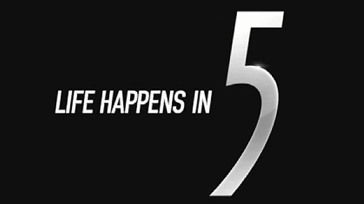 החיים קורים ב-Five