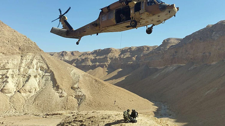 החמרה במצב הילד שנפל בנחל צאלים | חדשות 13