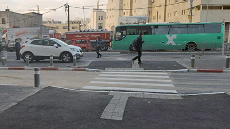 המדרכה לאחר ההנגשה