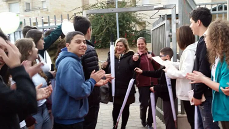 צפו בהפתעה שחיכתה להורים