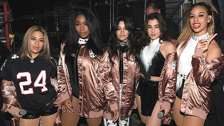 קמילה קבלו עזבה את להקת "פיפת' הרמוני" | רשת 13