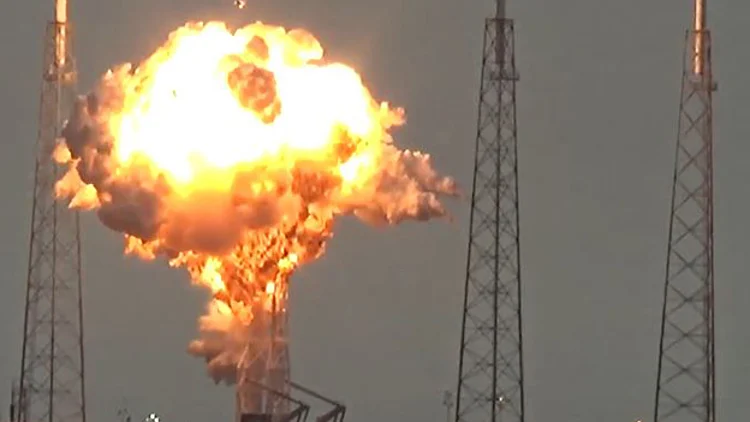 "נזק בלתי הפיך לתעשיית החלל" | חדשות 13