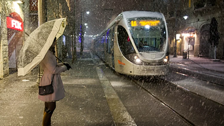 התחזית לשבוע הקרוב: שבוע גשום, חשש להצפות | חדשות 13