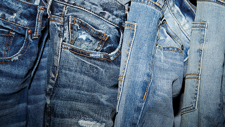 אמריקן איגל ג'ינס AMERICAN EAGLE JEANS