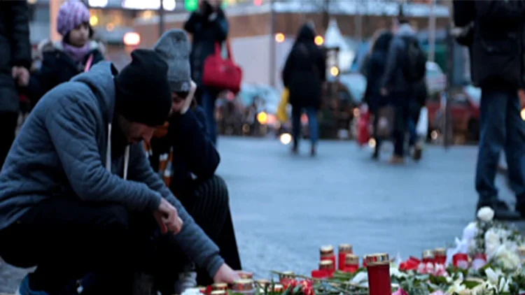 המלחמה בהכרה: משפחת ההרוגה בפיגוע בברלין נאבקת במדינה | חדשות 13