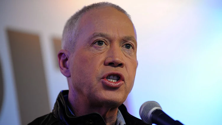 השר גלנט: "טעיתי שלא הגעתי להלוויות" | חדשות 13