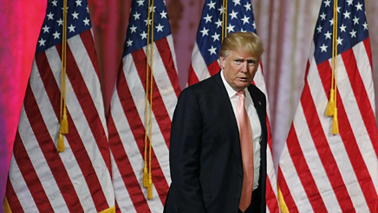 חי: מסיבת העיתונאים של טראמפ