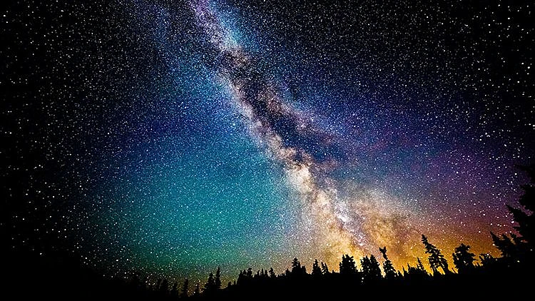 "פיצוץ עצום שייראה בעין בלתי מזויינת": 2 כוכבים עומדים לקראת התנגשות | חדשות 13