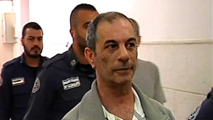 אילן שמואל בבית המשפט, ארכיון