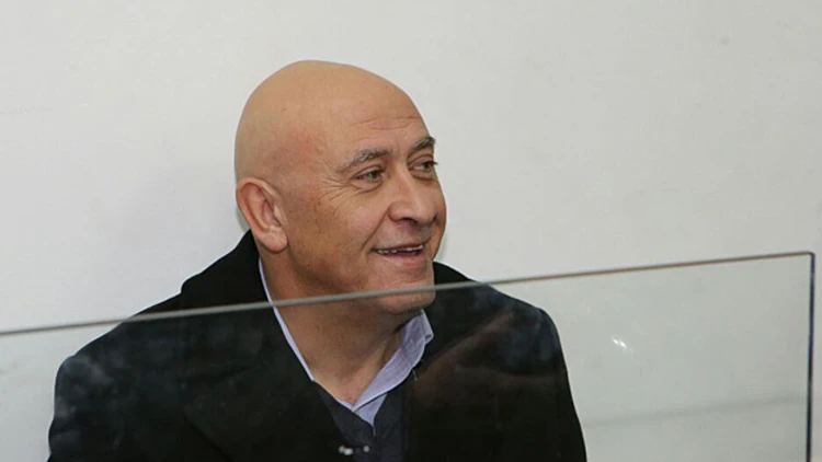 גטאס בבית המשפט, ארכיון