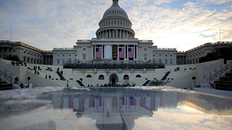 אמריקה מחליפה נשיא – הלו"ז המלא‎ לחגיגות ההשבעה | חדשות 13
