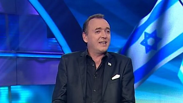 צחוק מעבודה, עונה 7: ספיישל עצמאות