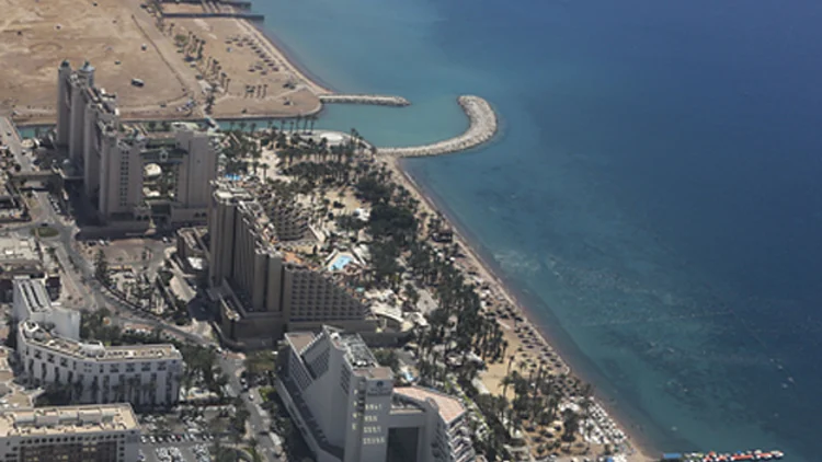 למה משלמים מע"מ במסעדות באילת? | חדשות 13