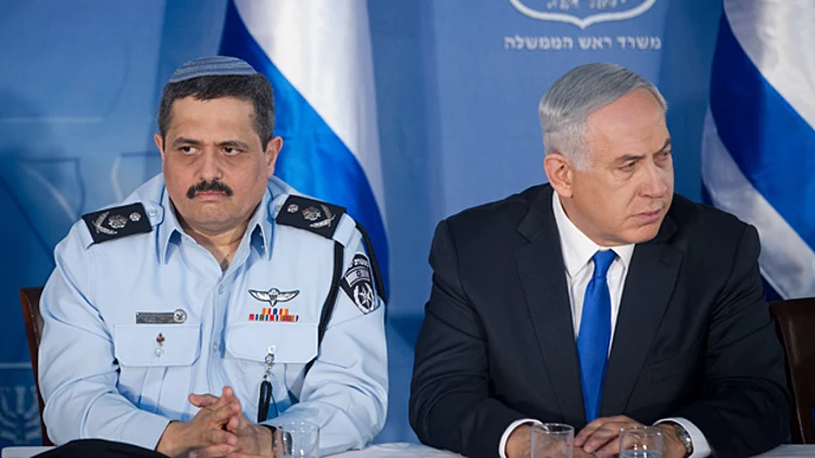 המפכ"ל אלשיך, ארכיון