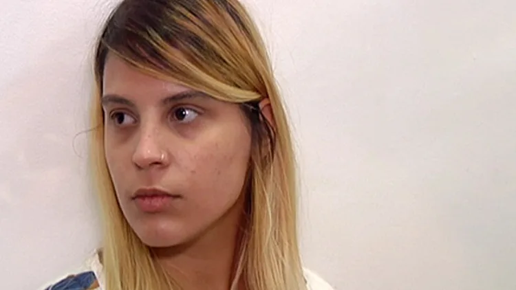 שירי סובול בבית המשפט, ארכיון