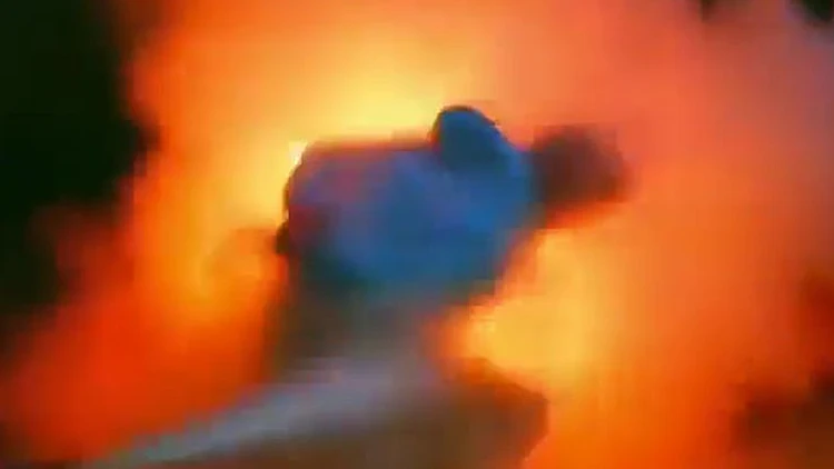 מתח את המרואיין - והצית אותו באש