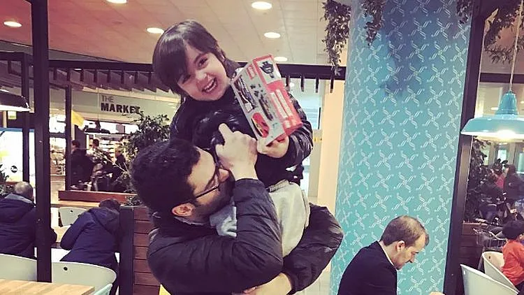 מאיה בוסקילה נופשת עם הגרוש בברצלונה | רשת 13