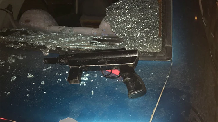 תת המקלע המאולתר בו השתמש המחבל