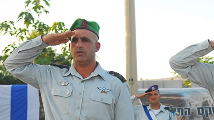 אל"מ עמוס הכהן: הודיע במפתיע על עזיבתו | חדשות 13