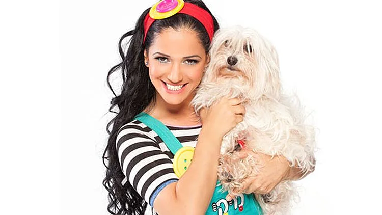 כוכבת הילדים מיקי ילדה בת ראשונה | רשת 13