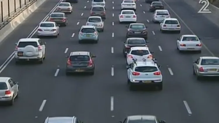 צפו: למה מחירי הביטוחים לרכב עולים? | חדשות 13