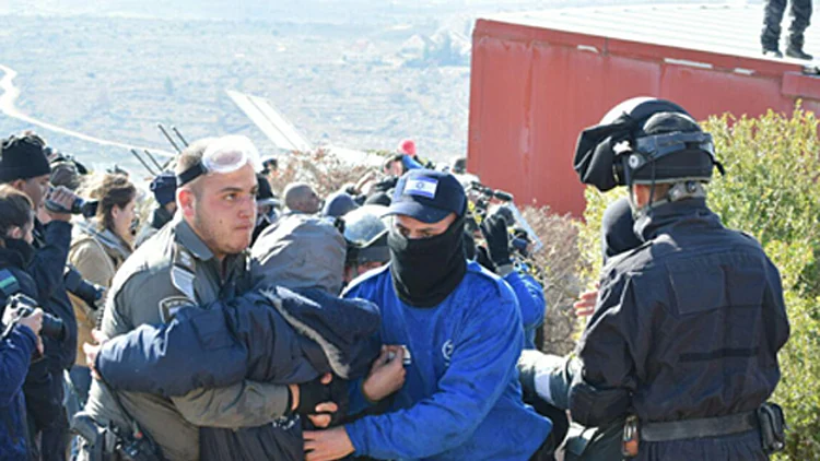 חשש לתג מחיר. עמונה, היום