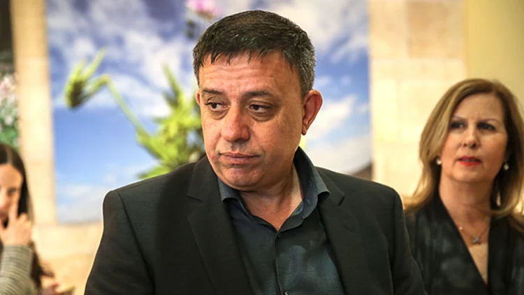 "על כחלון ודרעי לפרק את הממשלה"