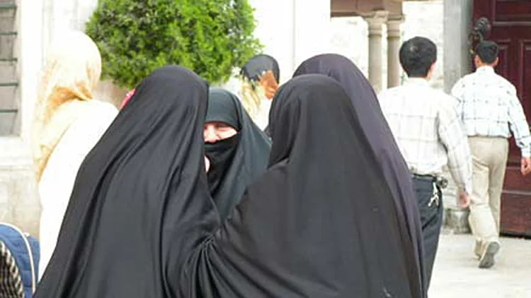 מוסלמיות בבורקה