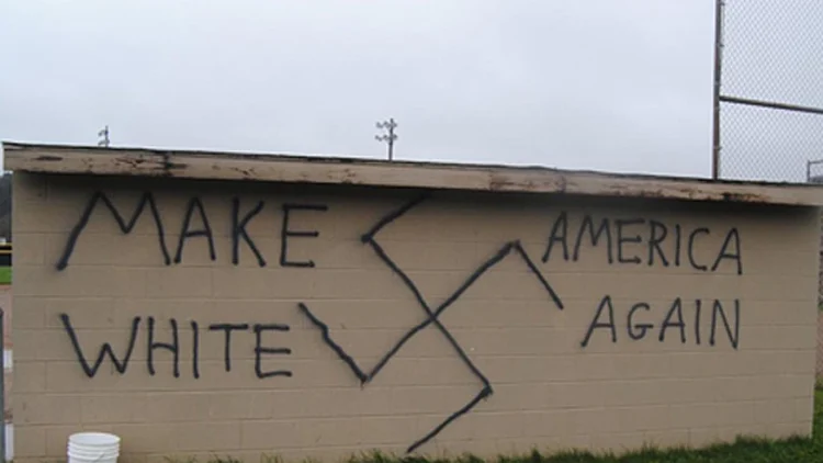 יהודים בארה"ב עונים: יש עלייה באנטישמיות? | חדשות 13