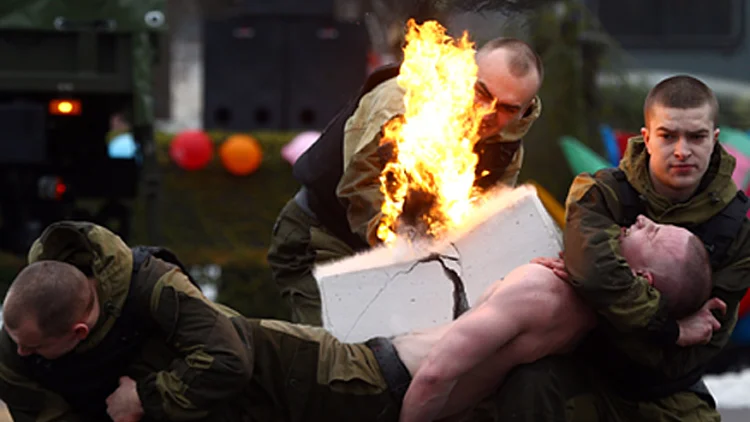 הכוחות המיוחדים – והקשוחים: צפו בתמונות השבוע בעולם | חדשות 13