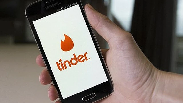 חיזור מסוכן: תקף אישה שהתעלמה ממנו בטינדר ונכנס לכלא | חדשות 13