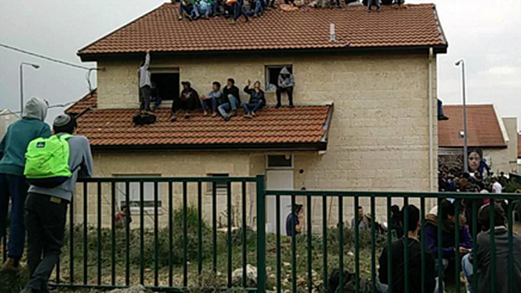 פינוי עפרה: הושלם פינוי 9 הבתים | חדשות 13