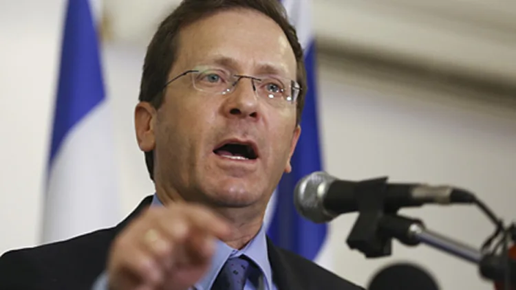 תוקף במילים קשות. הרצוג