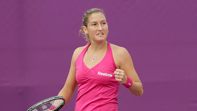 שחר של יום חדש: שנתיים עם הטניסאית הבכירה בישראל | חדשות 13