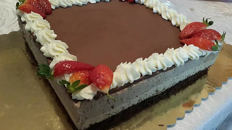 עוגת מוס בשני טעמים | רשת 13