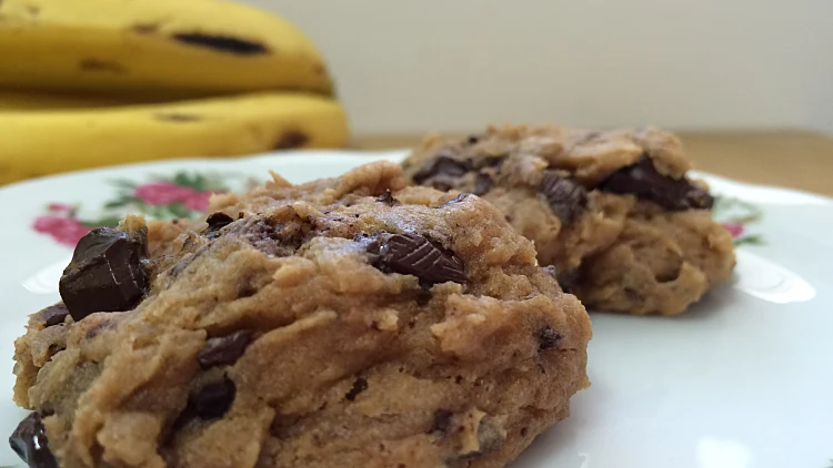 עוגיות חמאת בוטנים, שוקולד ובננה | רשת 13