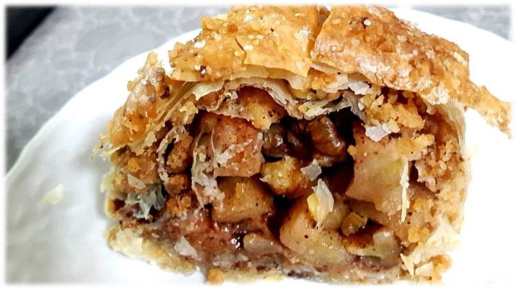 שטרודל תפוחי עץ מבצק פילו | רשת 13