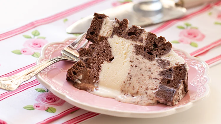 בומב רולדת שוקולד וגלידה | רשת 13