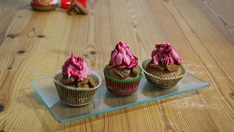 קאפקייקס לוטוס | רשת 13