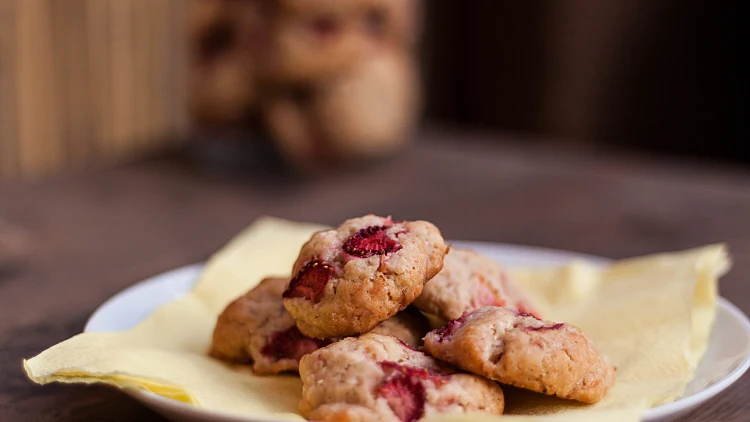 עוגיות תותים | רשת 13