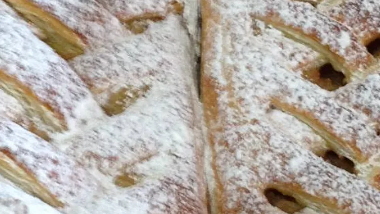 שטרודל תפוחים, צימוקים ואגוזים | רשת 13