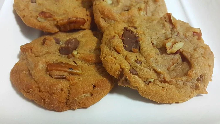 עוגיות לוטוס פקאן ושוקולד | רשת 13