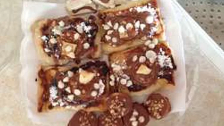 מוס וניל ושוקולד בציפוי גאנש | רשת 13